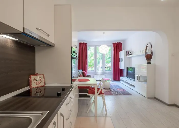 Your Perfect Place To Stay On Vitosha Str Apt
