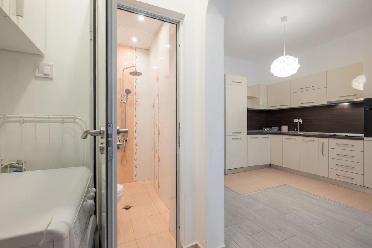 Your Perfect Place To On Vitosha Str *