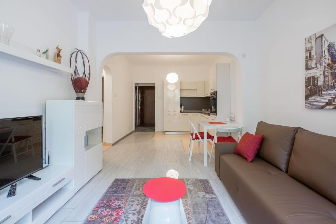Your Perfect Place To On Vitosha Str Apartment